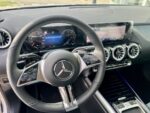 Mercedes-Benz gla 250 4matic хэтчбэк светло-серый — изображение 11