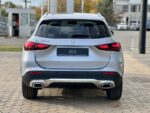 Mercedes-Benz gla 250 4matic хэтчбэк светло-серый — изображение 4