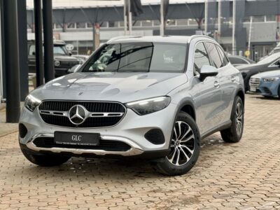Mercedes-Benz glc класс 2.0 at