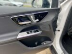 Mercedes-Benz glc 2025 года 4matic mhev внедорожник белый ---------------- — изображение 8